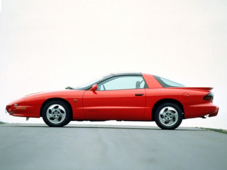  Pontiac Firebird 1993 года  (фото 11 из 18)